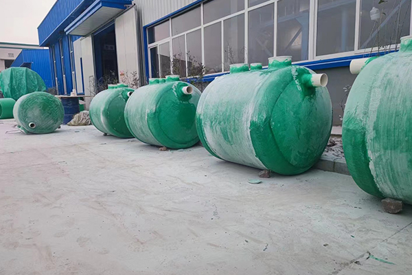 怎么來判斷一個(gè)玻璃鋼化糞池廠家的實(shí)力怎么樣 怎么來判斷一個(gè)玻璃鋼化糞池廠家的實(shí)力怎么樣